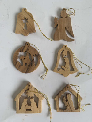 Addobbi in legno di ulivo assortiti